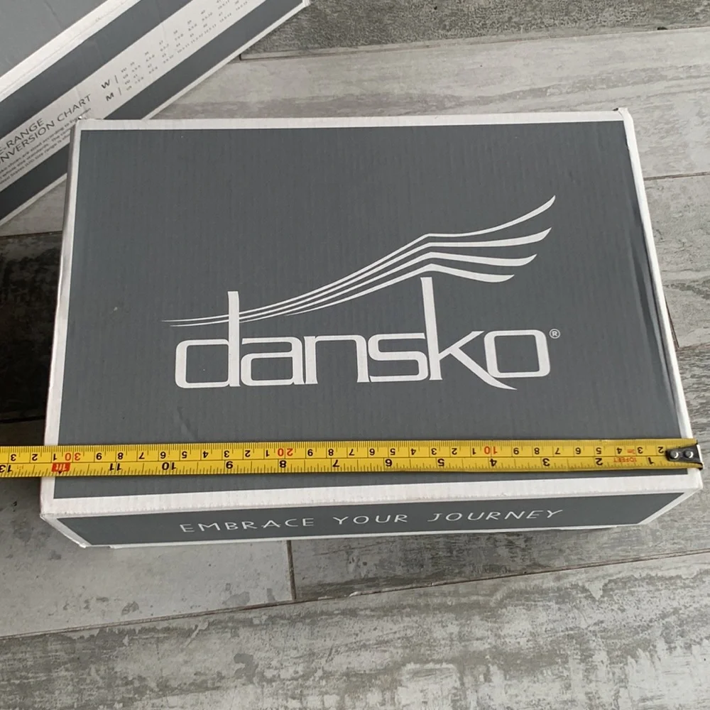 Dansko EMBRACE YOUR JOURNEY Clogs Shoe box